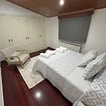 Casa Robleda, Piscina Privada Cubierta Y Jacuzzi 펜션 비고