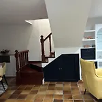 Casa Robleda, Piscina Privada Cubierta Y Jacuzzi 펜션 비고