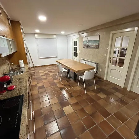 Σπίτι διακοπών Casa Robleda, Piscina Privada Cubierta Y Jacuzzi *