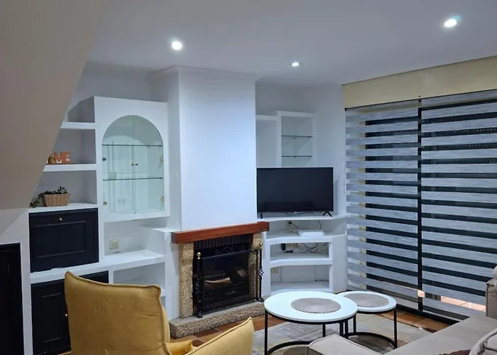 Casa Robleda, Piscina Privada Cubierta Y Jacuzzi 度假居 比戈